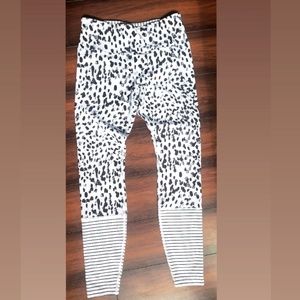 Lorna Jane Fierce Core FLTights LIMITED EDITION💥